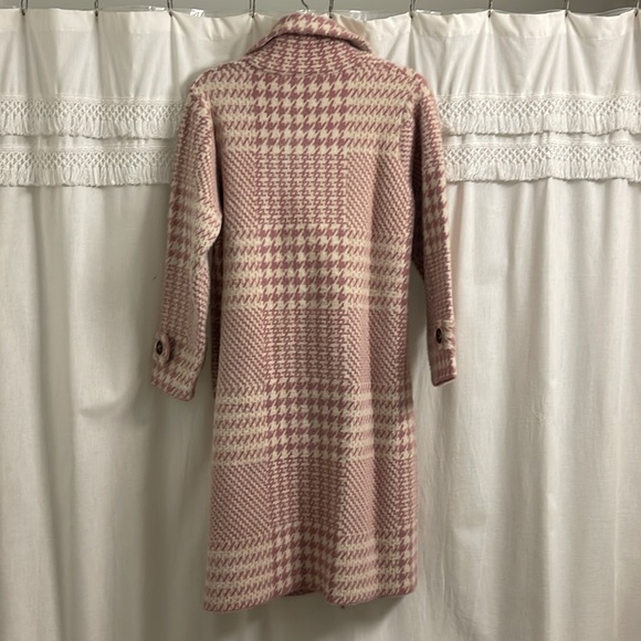 Pink houndstooth pea coat - Picture 3 of 7